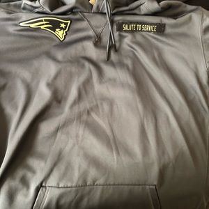 Nike Salute to Service New England Patriots Hoodie